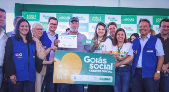 Goiás Social entrega benefícios em Jussara